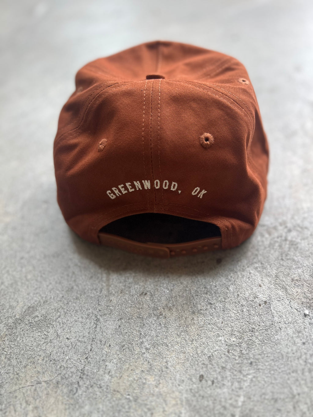 Silhouette Rust Hat