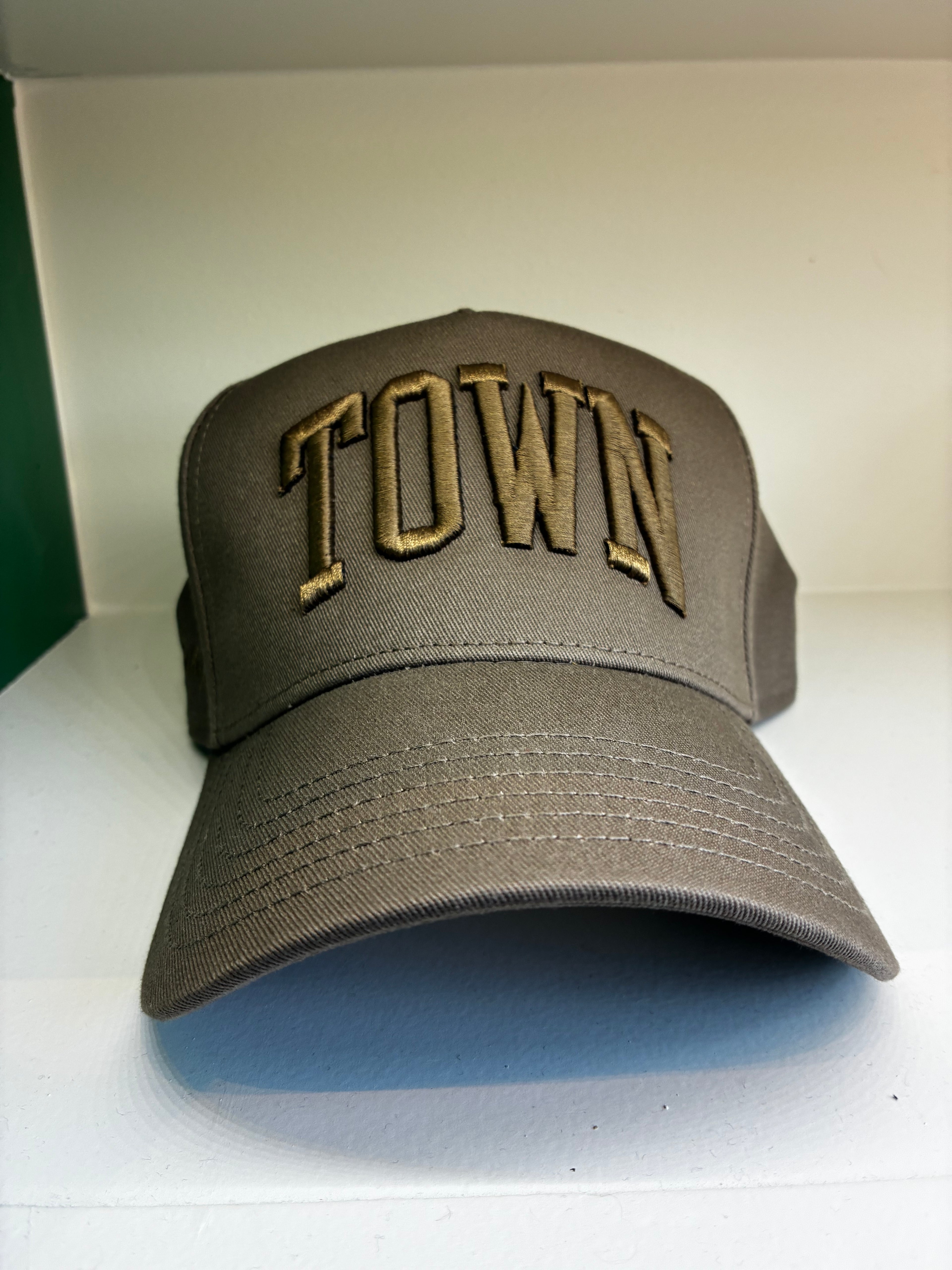 TOWN - Mocha Logo Hats