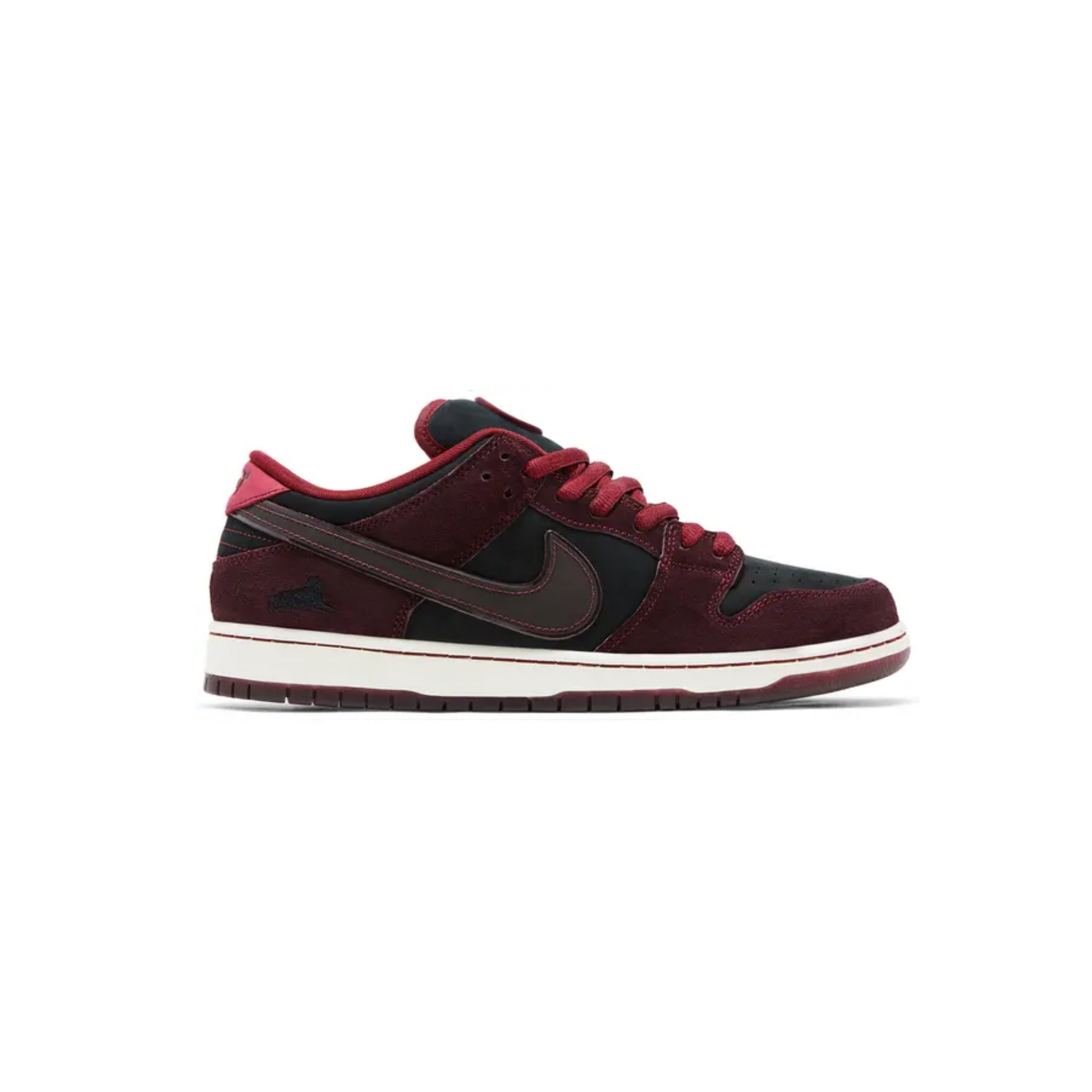 Nike SB Dunk Low Riot Skateshop